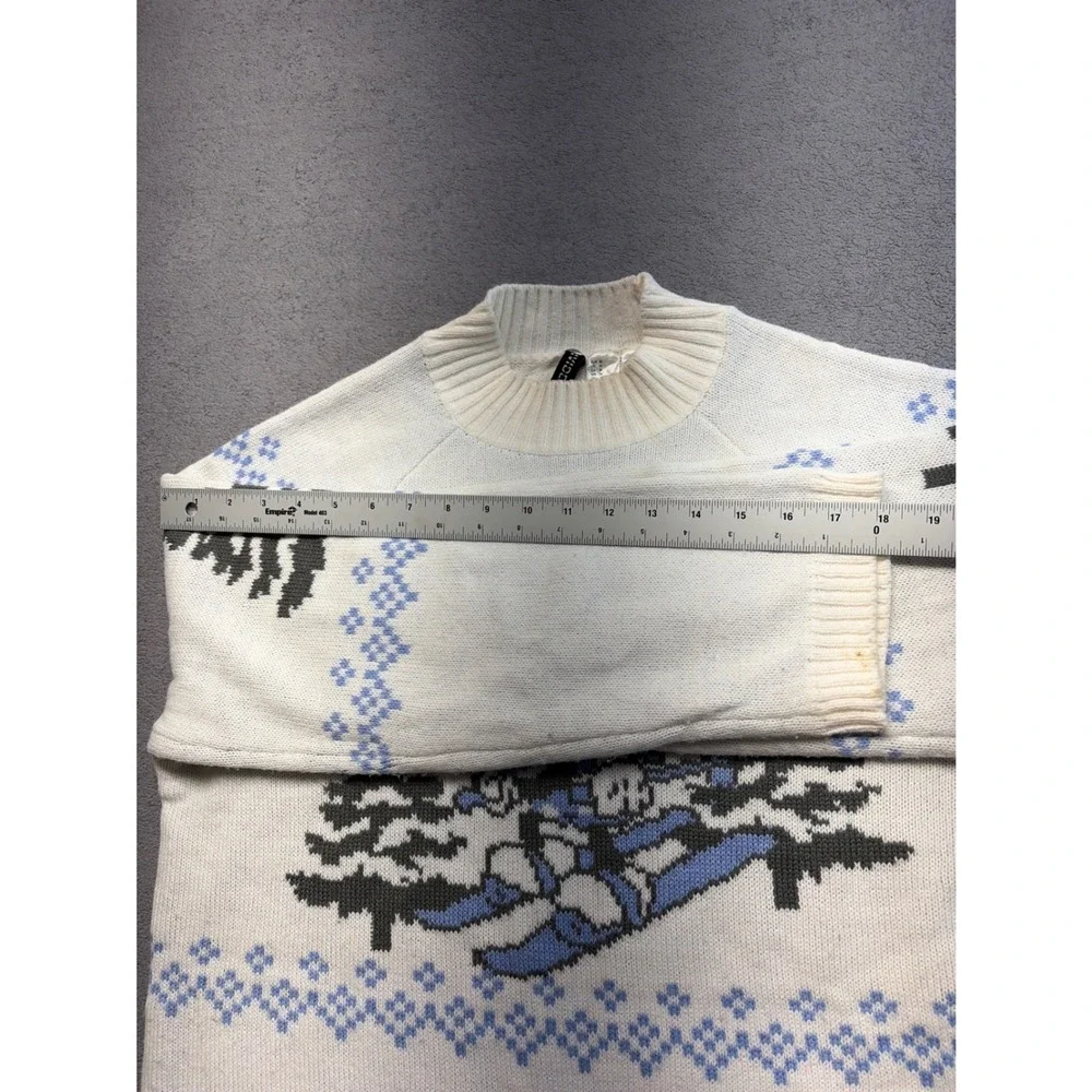 H&M Divided Disney Mickey Mouse Skiing Fair Isle Mock Neck Sweater Cream Mens M